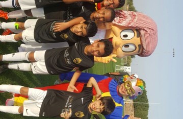 Friday 23rd February
Al Ain Trip 2018

The U8s and U9s started their Friday morning off with an exciting trip to the Al Ain Zoo. After have their lunch with the leopards, gazelles and hippos they then jumped back on the bus and headed to the Al Ain Football Festival. The boys competed with teams from all over Al Ain and played some great football. A great day in Al Ain for the players, one to remember for the season 2017/18!!